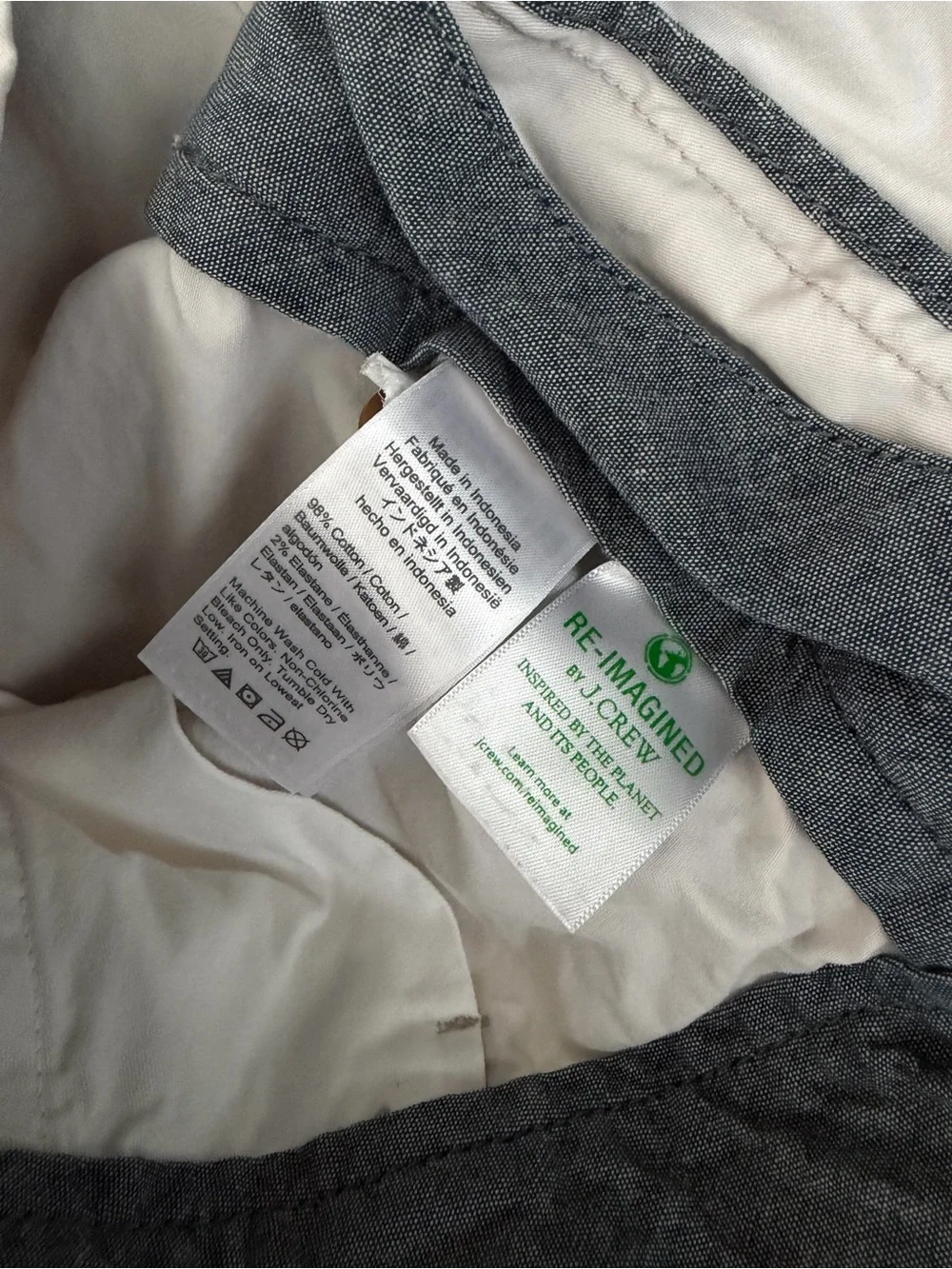 J. Crew Men’s Flat Front Cotton Shorts in Stone